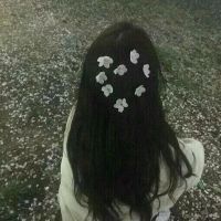 背對著背著書包的漫畫頭像10