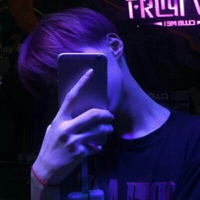 黑白頭像女紅眼睛7