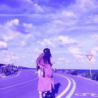 搞怪辣妹頭像10