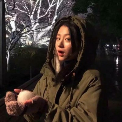 美女頭像高清粉底液6